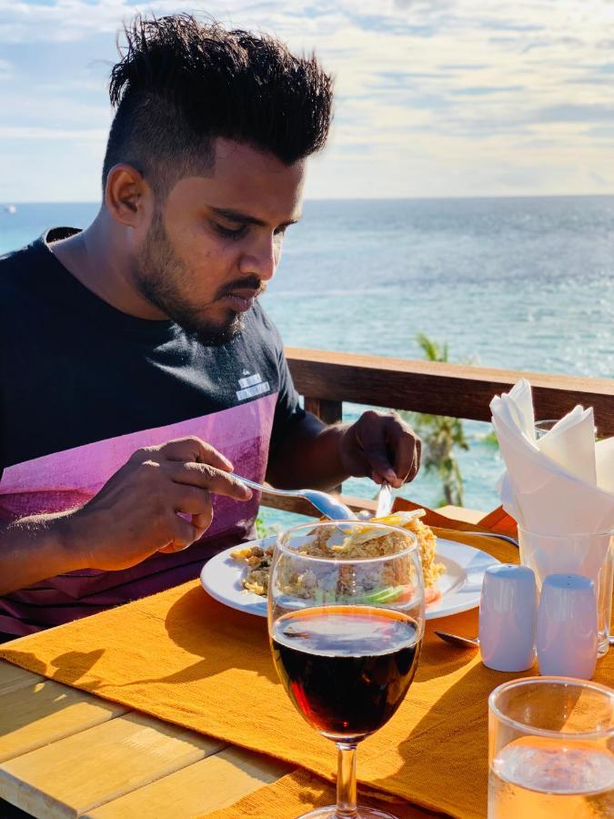 ホテル Ilaa Beach Maldives グリ エクステリア 写真